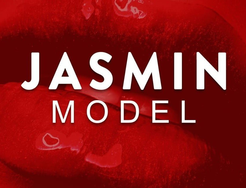 Sexy pic of LauraPhol